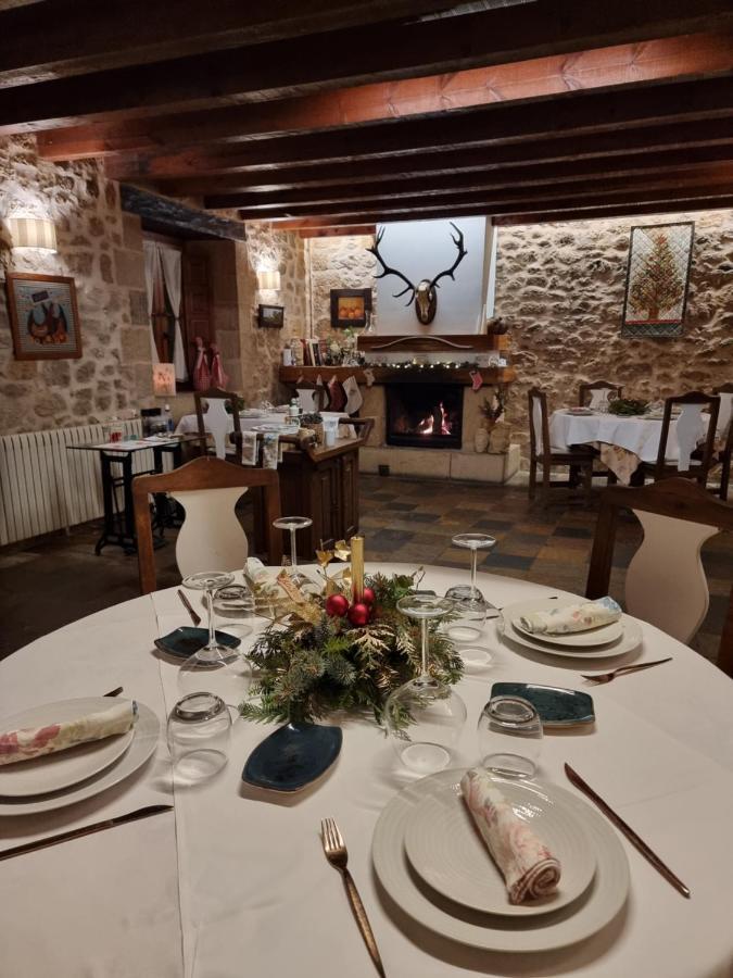 Posada Torre Palacio La Taxuela Villanueva la Lastra Extérieur photo