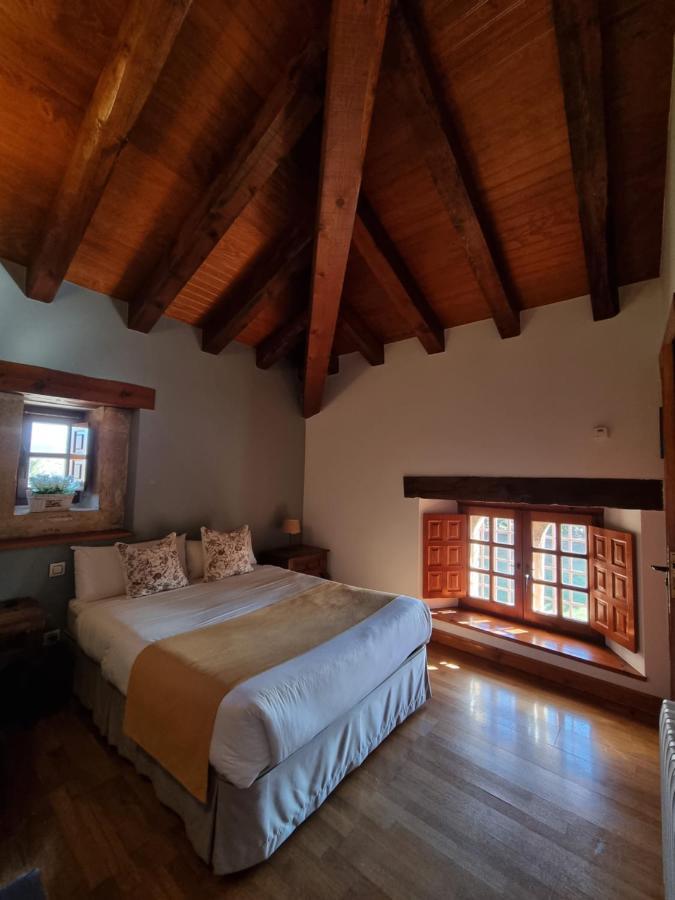 Posada Torre Palacio La Taxuela Villanueva la Lastra Extérieur photo