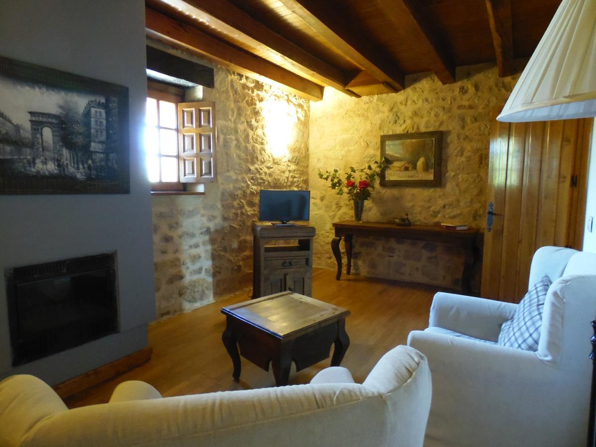 Posada Torre Palacio La Taxuela Villanueva la Lastra Extérieur photo